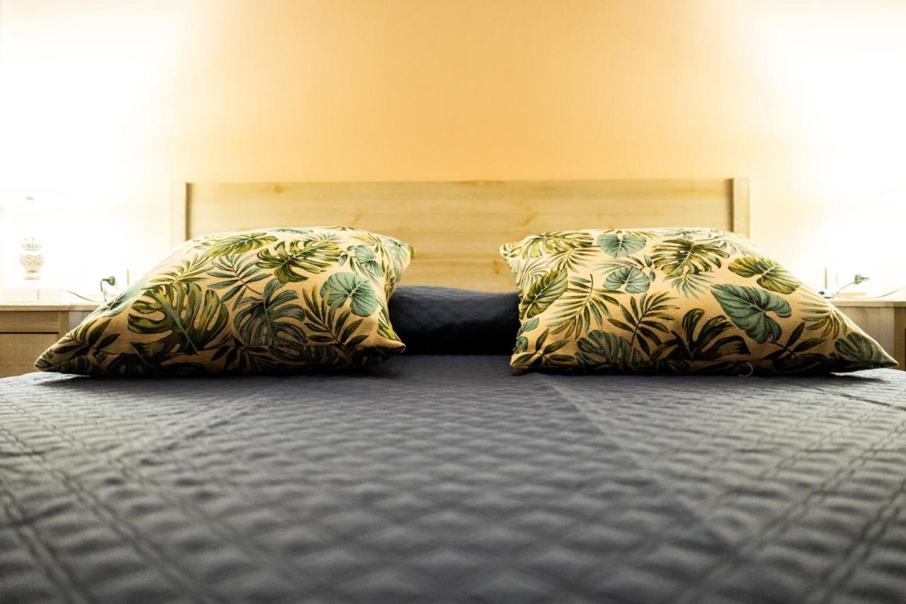 Bed & Breakfast Rhelizeone & جميل