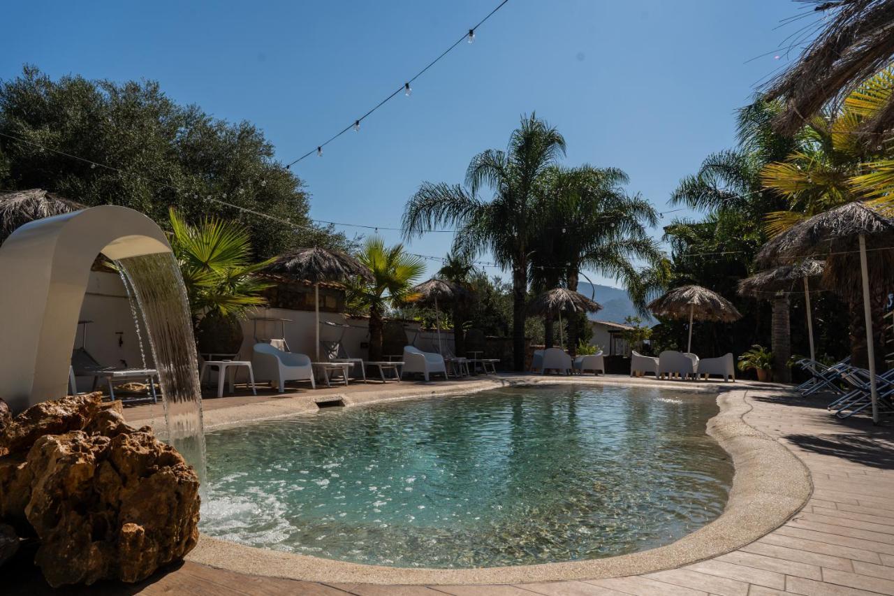 Rhelizeone & جميل Bed & Breakfast